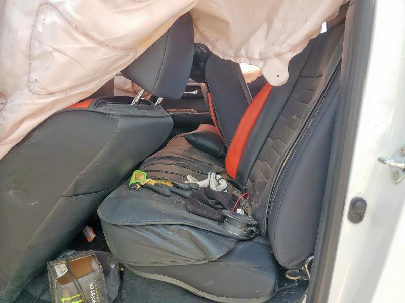 5TFCZ5AN0MX268795 - 2021 TOYOTA TACOMA DOUBLE CAB WHITE photo 10