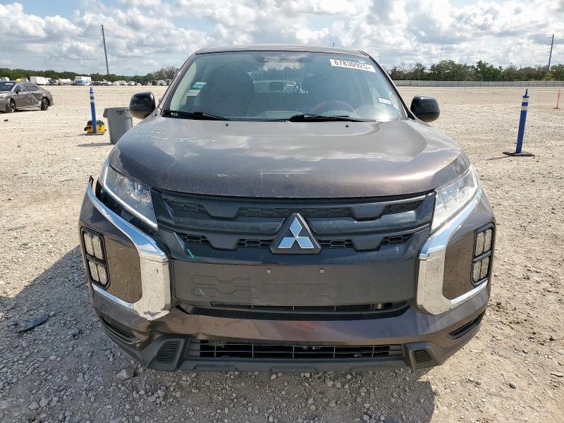 JA4APUAU6MU028564 - 2021 MITSUBISHI OUTLANDER ES BROWN photo 5