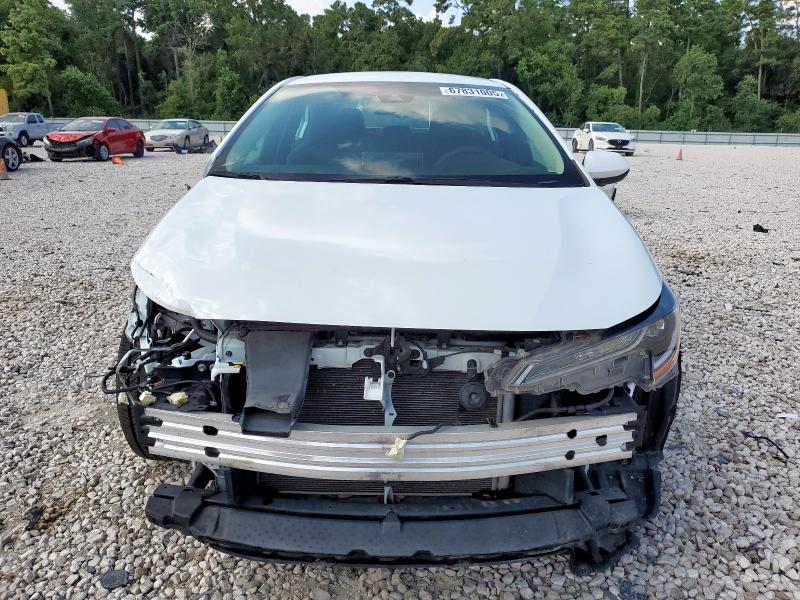 5YFEPRAE3LP078752 - 2020 TOYOTA COROLLA LE 白色 照片 5