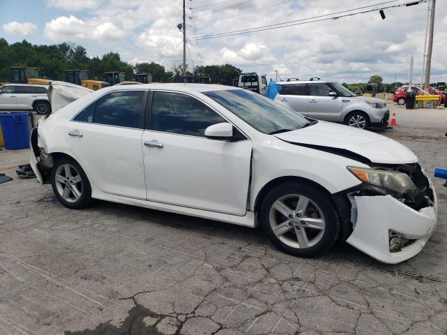 4T1BF1FK8CU131885 - 2012 TOYOTA CAMRY BASE WHITE photo 4