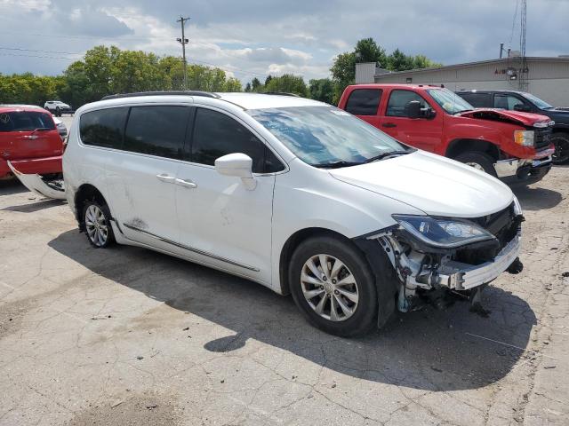 2C4RC1BG1HR591035 - 2017 CHRYSLER PACIFICA TOURING L WHITE photo 4