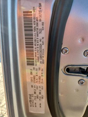 1C6RR7GT2KS725524 - 2019 RAM 1500 CLASS SLT ვერცხლისფერი ფოტო 17