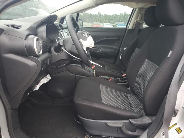 3N1CN8DV5PL847888 - 2023 NISSAN VERSA S Gümüş fotoğraf 7