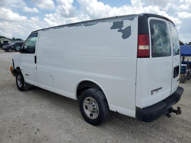 1GCGG25V341189639 - 2004 CHEVROLET EXPRESS G2 WHITE photo 2