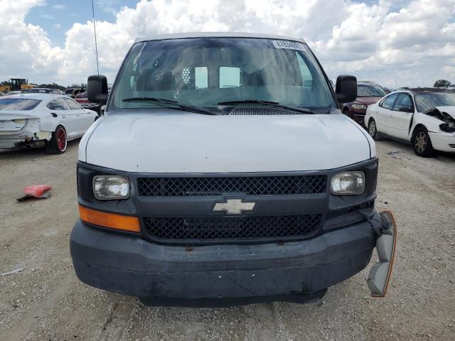 1GCGG25V341189639 - 2004 CHEVROLET EXPRESS G2 WHITE photo 5