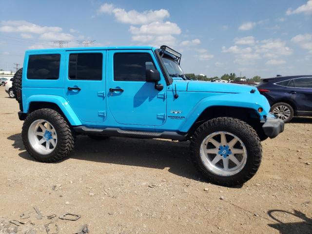 1C4HJWEG0HL605509 - 2017 JEEP WRANGLER UNLIMITED SAHARA BLUE photo 4