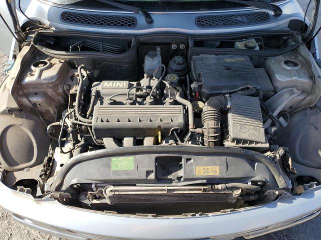 WMWRC334X3TE14601 - 2003 MINI COOPER SILVER photo 11