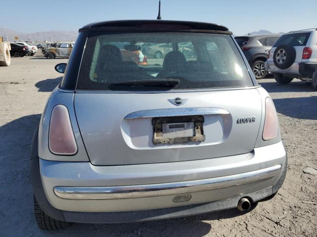 WMWRC334X3TE14601 - 2003 MINI COOPER SILVER photo 6