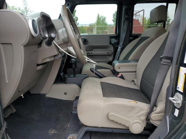 1J4BA5H10AL179795 - 2010 JEEP WRANGLER U SAHARA 绿色 照片 7