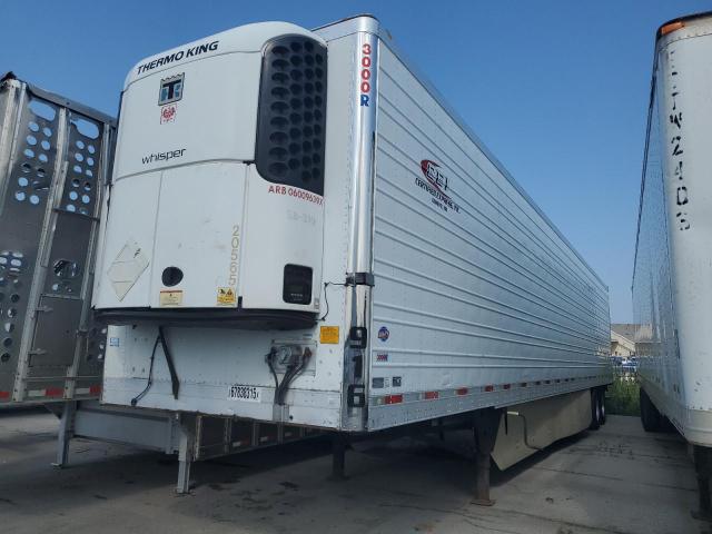 1UYVS2535CU258916 - 2012 UTILITY VS2RA თეთრი ფოტო 2