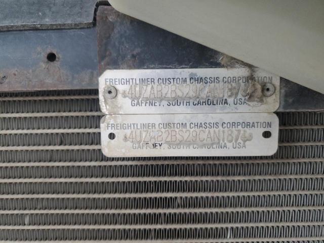 4UZAB2BS29CAN1874 - 2009 FREIGHTLINER CHASSIS XC TAN photo 10