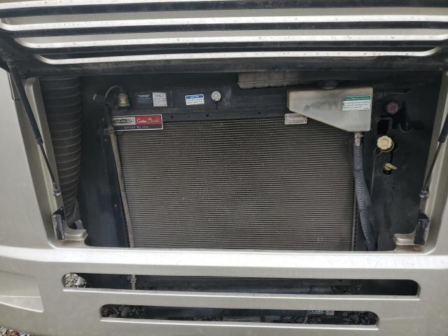 4UZAB2BS29CAN1874 - 2009 FREIGHTLINER CHASSIS XC TAN photo 7