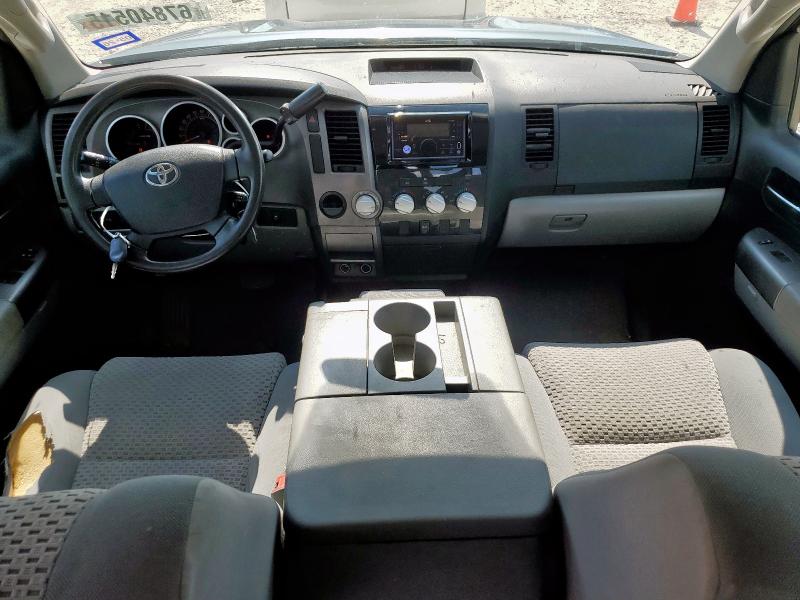 5TFRM5F14AX011634 - 2010 TOYOTA TUNDRA DOUBLE CAB SR5 CHARCOAL photo 8