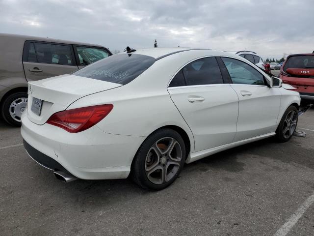 WDDSJ4EB6EN157619 - 2014 OTHER CLA250 250 WHITE photo 3