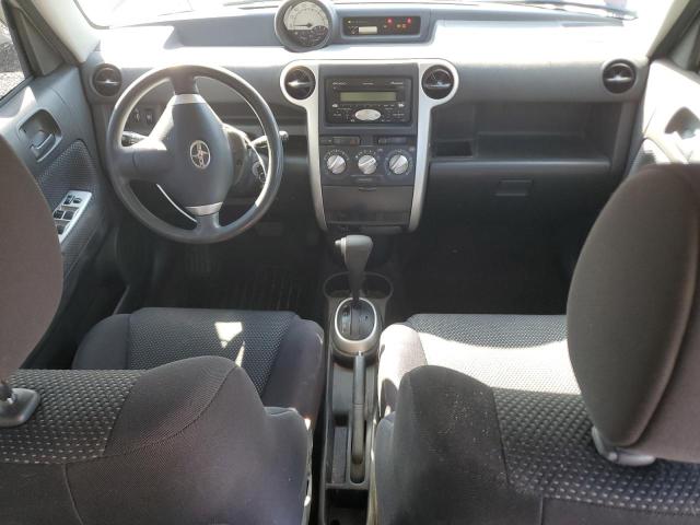 JTLKT324X40149981 - 2004 TOYOTA SCION XB TWO TONE photo 8