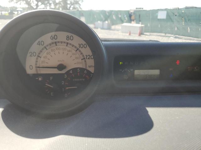 JTLKT324X40149981 - 2004 TOYOTA SCION XB TWO TONE photo 9