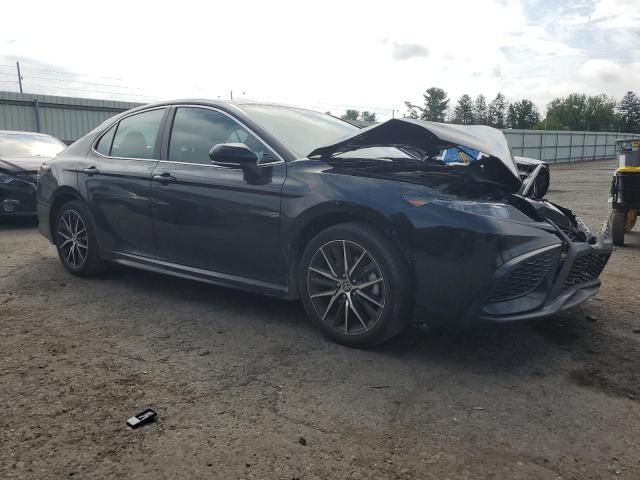 4T1G11AK0PU760218 - 2023 TOYOTA CAMRY SE NIGHT SHADE BLACK photo 4