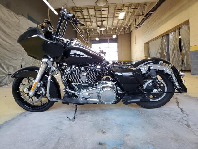 1HD1KHC13KB632045 - 2019 HARLEY-DAVIDSON FLTRX أسود صورة 3