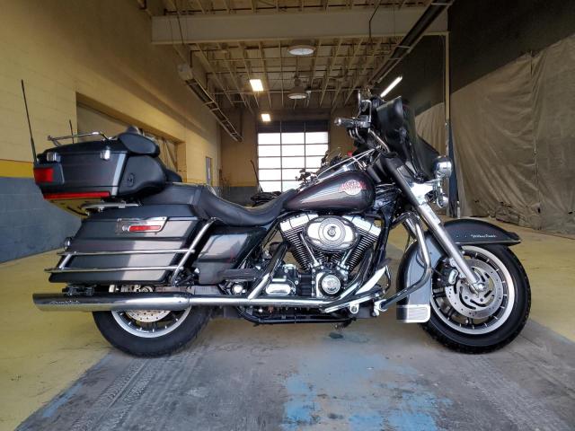 1HD1FC4107Y676143 - 2007 HARLEY-DAVIDSON FLHTCUI BLACK photo 1