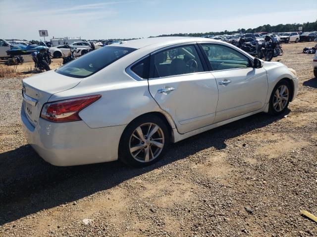 1N4AL3AP1DC277758 - 2013 NISSAN ALTIMA 2.5 WHITE photo 3