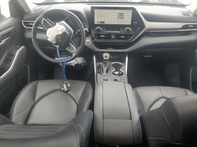 5TDKDRAH5PS008396 - 2023 TOYOTA HIGHLANDER L BLUE photo 8