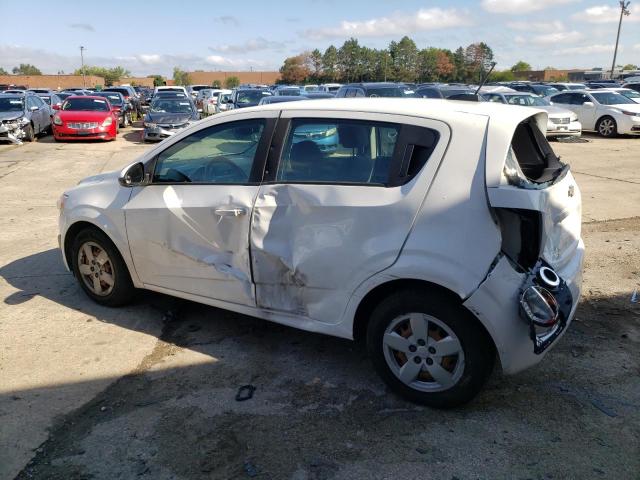 1G1JA6SH3G4102833 - 2016 CHEVROLET SONIC LS WHITE photo 2