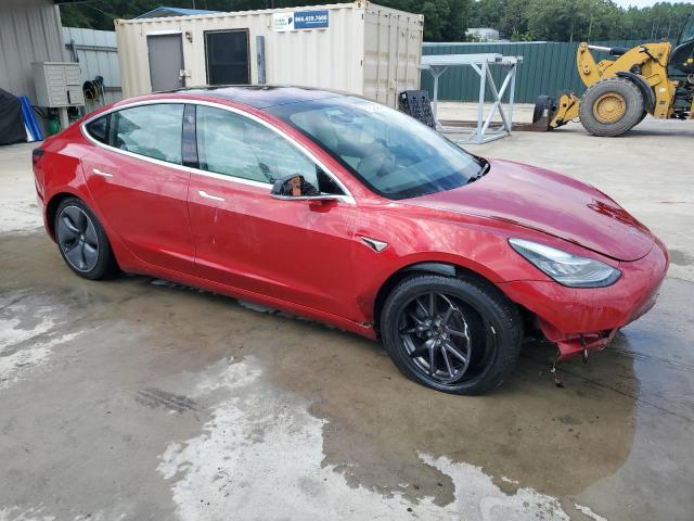 5YJ3E1EB2JF085974 - 2018 TESLA MODEL 3 RED photo 4