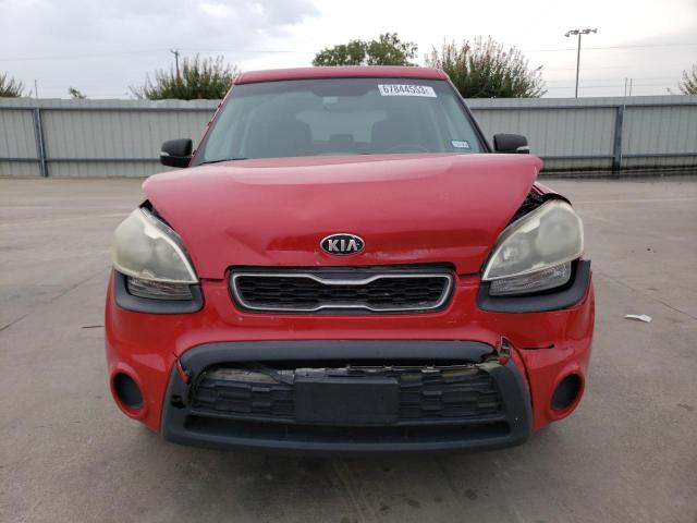 KNDJT2A68D7559321 - 2013 KIA SOUL +/!/S + RED photo 5