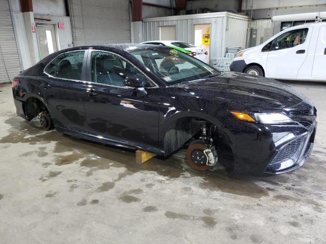 4T1G11BK9PU100712 - 2023 TOYOTA CAMRY SE NIGHT SHADE BLACK photo 4