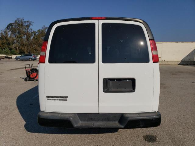 1GAZGZFG9F1285417 - 2015 CHEVROLET EXPRESS G3500 LS WHITE photo 6