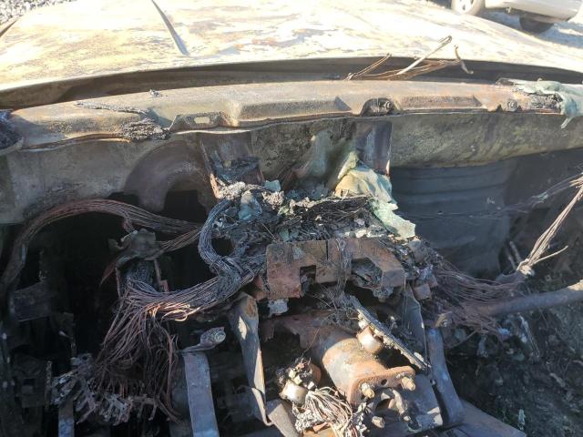 1GTEC19M9XR513858 - 1999 GMC SIERRA C1500 BURN photo 9