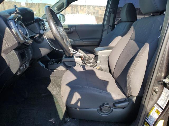 3TMDZ5BN4HM018121 - 2017 TOYOTA TACOMA DOUBLE CAB 银色 照片 7