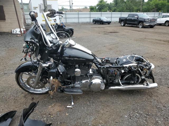 1HD1KHM18BB647896 - 2011 HARLEY-DAVIDSON FLTRX Qara foto 3