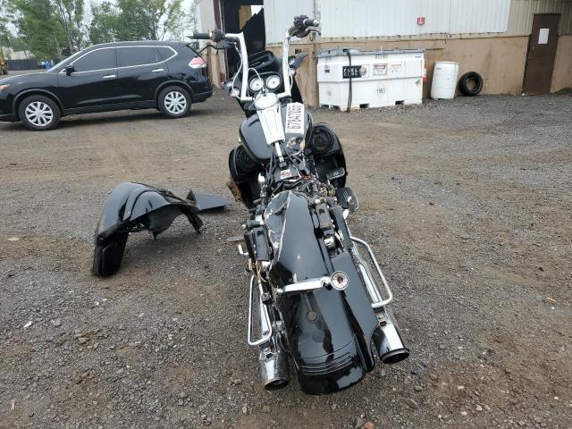 1HD1KHM18BB647896 - 2011 HARLEY-DAVIDSON FLTRX Qara foto 4