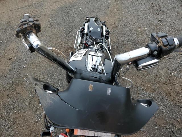 1HD1KHM18BB647896 - 2011 HARLEY-DAVIDSON FLTRX Qara foto 5