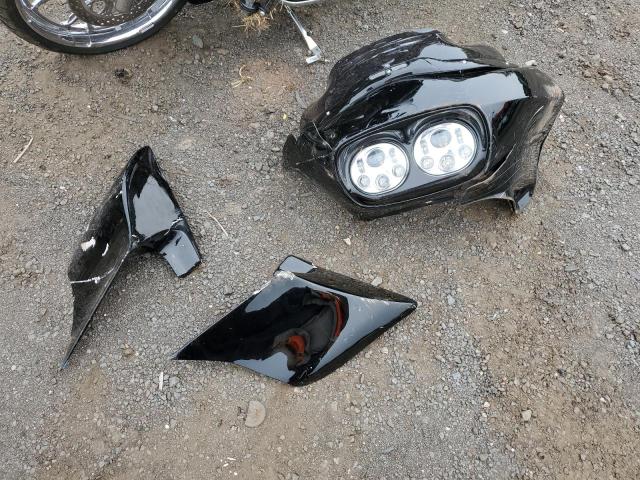 1HD1KHM18BB647896 - 2011 HARLEY-DAVIDSON FLTRX Qara foto 9