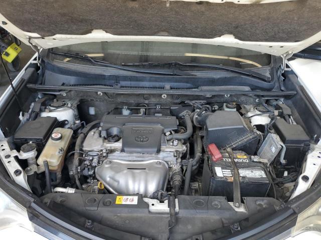 JTMBFREV6JJ180953 - 2018 TOYOTA RAV4 LE Blanco foto 12