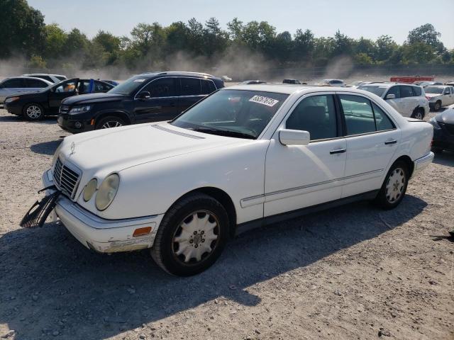 WDBJF25H3XA790636 - 1999 MERCEDES-BENZ E 300TD WHITE photo 1