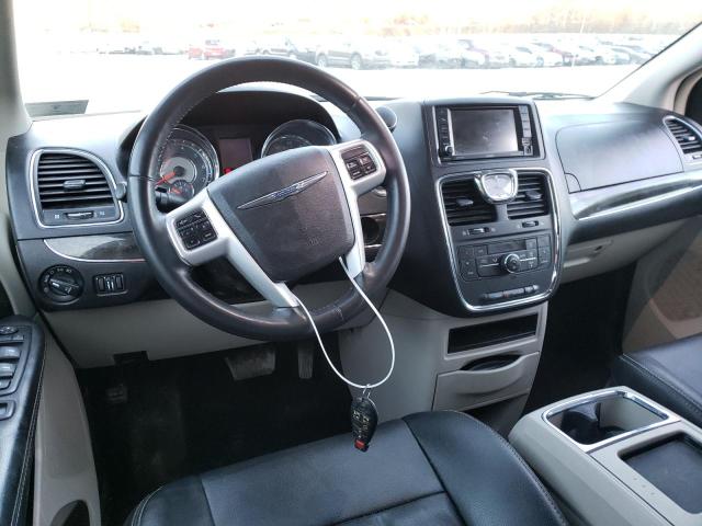 2C4RC1BG5FR751544 - 2015 CHRYSLER TOWN & COU TOURING ვერცხლისფერი ფოტო 8