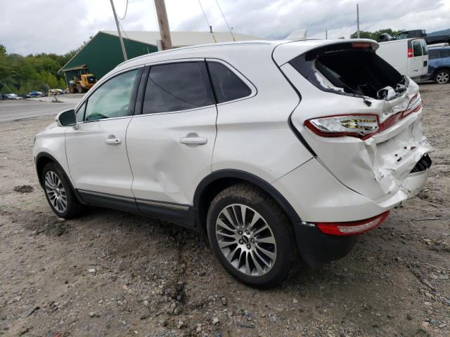 5LMCJ3D95HUL56574 - 2017 LINCOLN MKC RESERVE WHITE photo 2