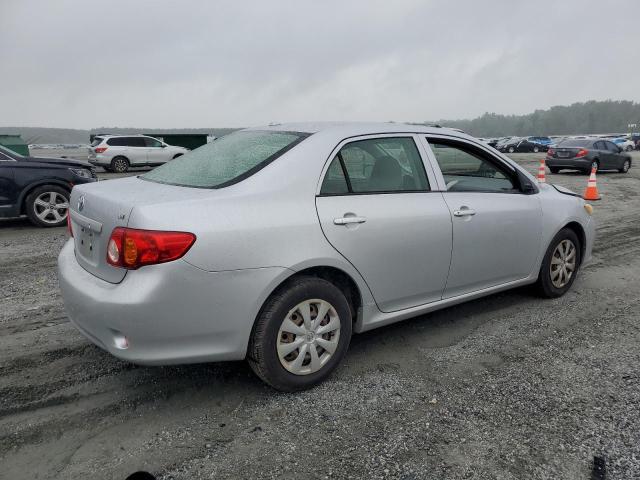 JTDBL40E299022044 - 2009 TOYOTA COROLLA BASE SILVER photo 3