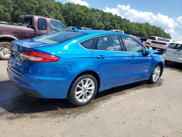 3FA6P0LU8KR185086 - 2019 FORD FUSION SE BLUE photo 3