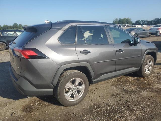 2T3P1RFV3NC321859 - 2022 TOYOTA RAV4 XLE CHARCOAL photo 3
