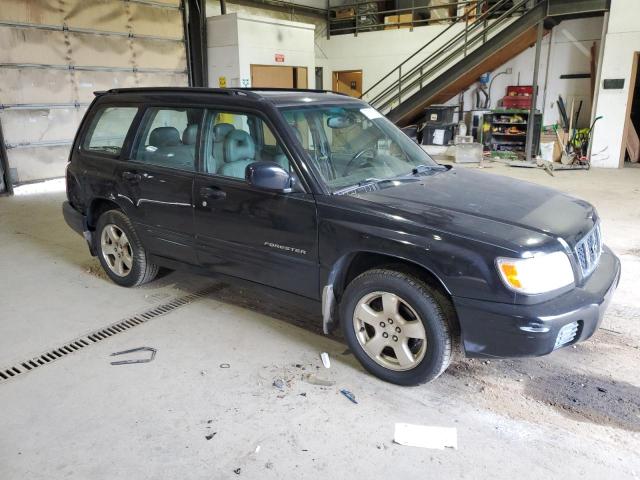 JF1SF65631H760035 - 2001 SUBARU FORESTER S BLACK photo 4