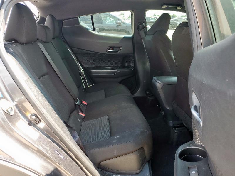 JTNKHMBX4K1050119 - 2019 TOYOTA C-HR XLE GRAY photo 11