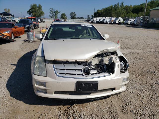 1G6DC67A460100026 - 2006 CADILLAC STS WHITE photo 5