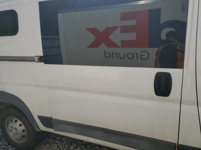 3C6TRVCG3JE113126 - 2018 RAM PROMASTER 2500 HIGH WHITE photo 11