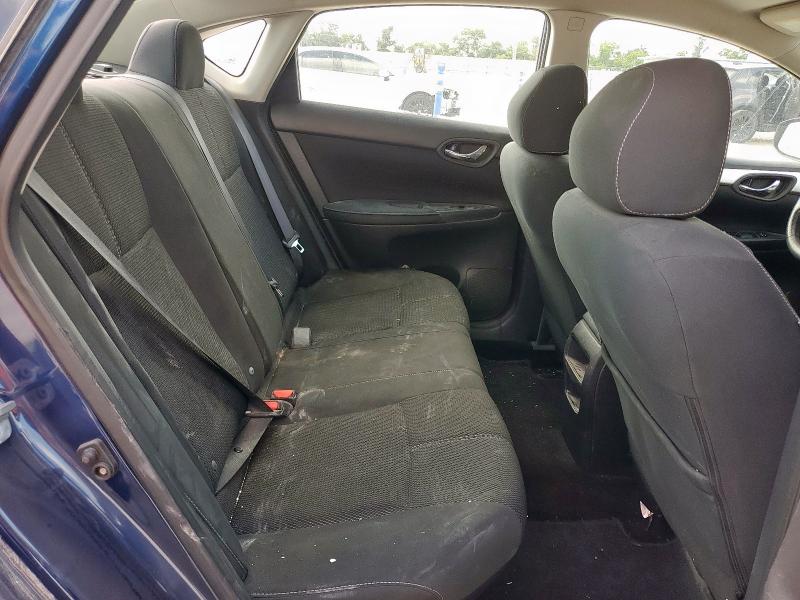 3N1AB7AP8JY290520 - 2018 NISSAN SENTRA S BLUE photo 10