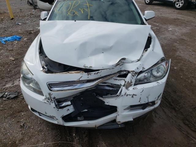 1G1ZE5EU7BF369223 - 2011 CHEVROLET MALIBU LTZ თეთრი ფოტო 11