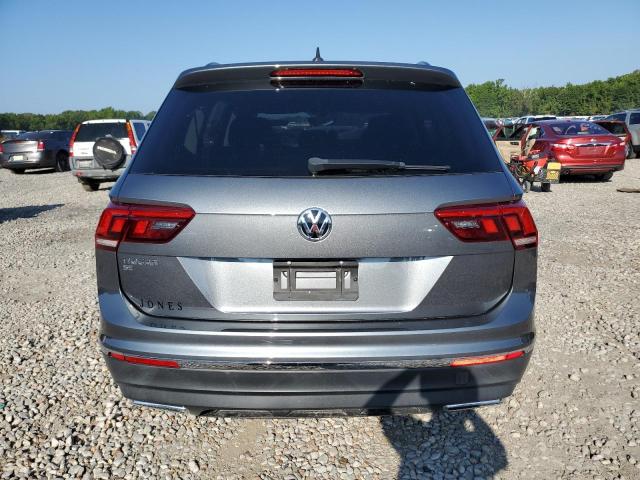 3VV3B7AX1LM120145 - 2020 VOLKSWAGEN TIGUAN SE GRAY photo 6